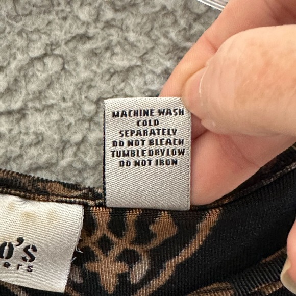 Chicos Travelers Art‎ to Wear Top Long Sleeve Brown Black Casual Y2K Travel - Picture 8 of 10